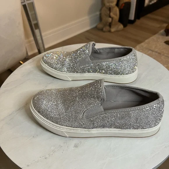Excellent Condition Steve Madden Rhinestone Slip-On Sneakers - Picture 4 of 8